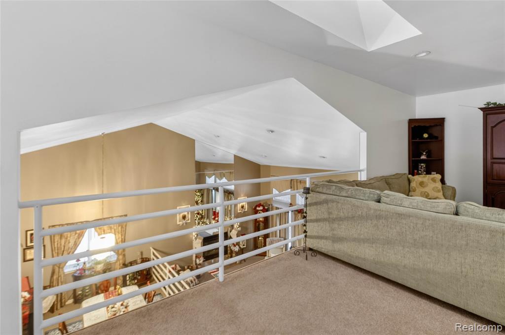 5148 Woodrun Court, West Bloomfield, MI 48323 — Photo 13