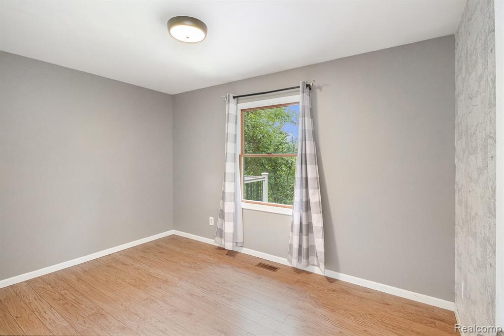 4445 Angels Pass, Pinckney, MI 48169 — Photo 13