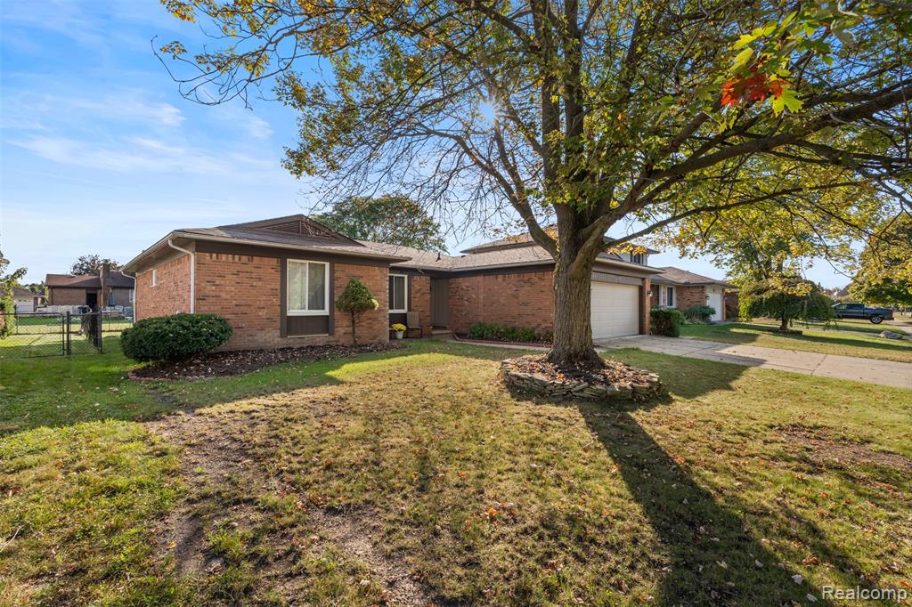 44999 N Spring Drive, Canton, MI 48187 — Photo 4
