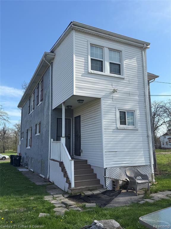 641 Josephine Street, Detroit, MI 48202 — Photo 11