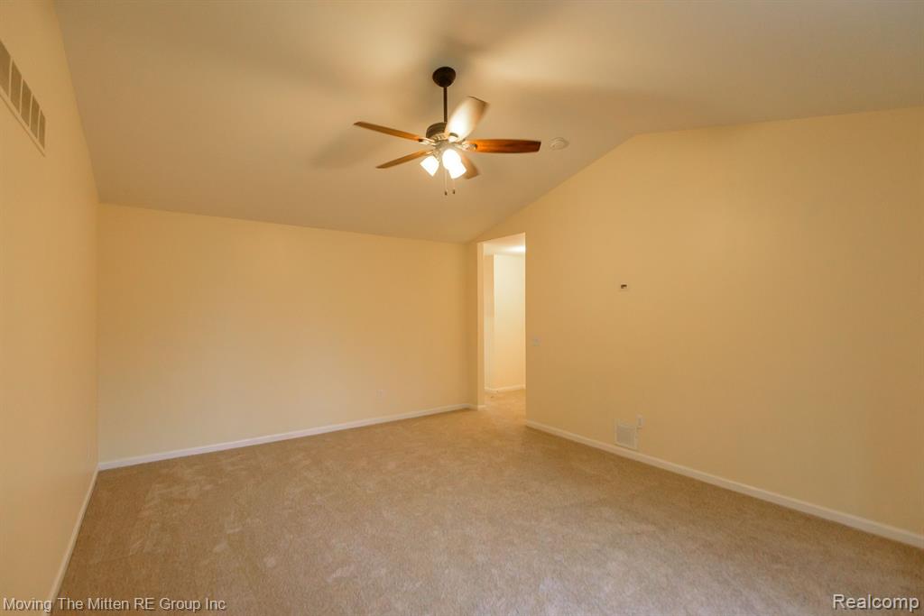 9084 W WALDEN Drive, Van Buren, MI 48111 — Photo 28