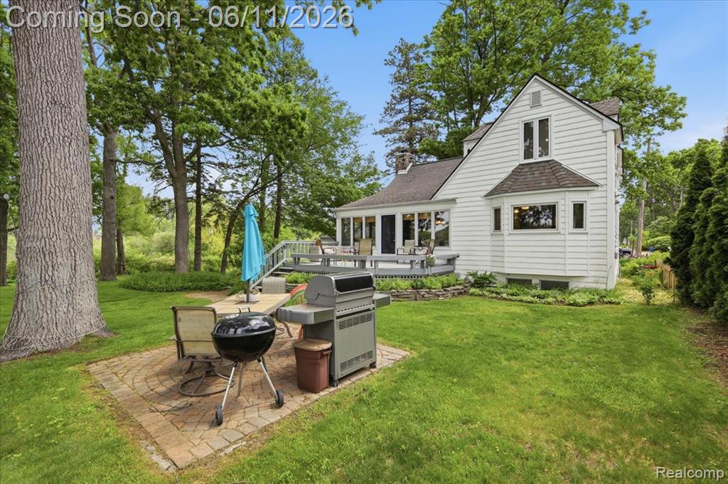 6880 Forestlawn Court, Waterford, MI 48327 — Photo 38