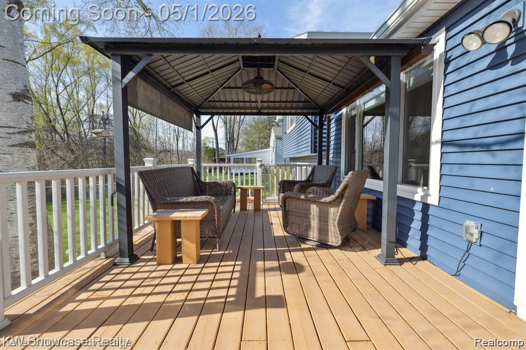 543 Woodland Drive, South Lyon, MI 48178 — Photo 23