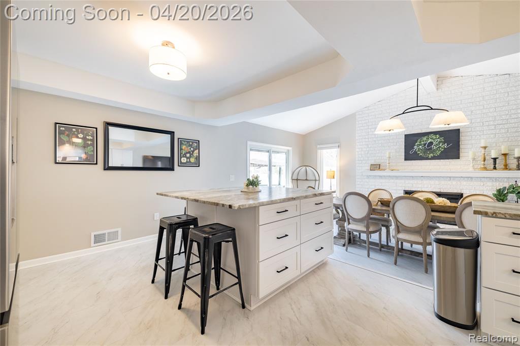 20188 Wellesley Street, Riverview, MI 48193 — Photo 14