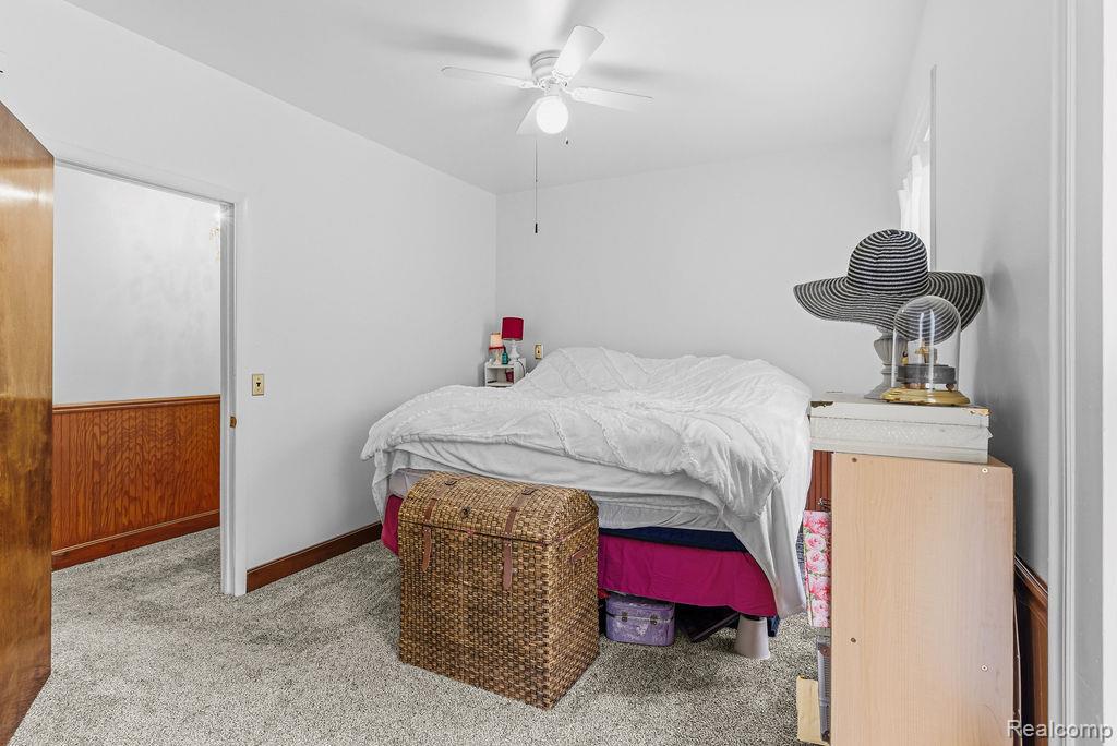 327 Reid Road, Grand Blanc, MI 48439 — Photo 27