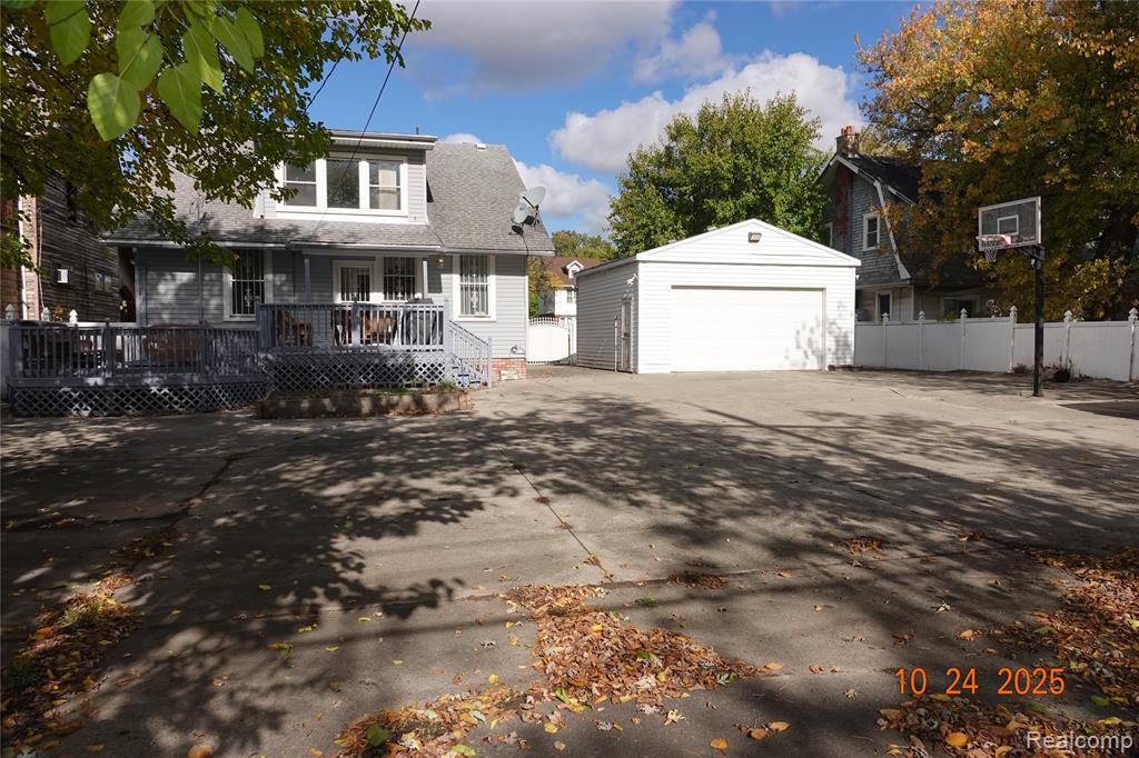 194 Farrand Park, Highland Park, MI 48203 — Photo 16