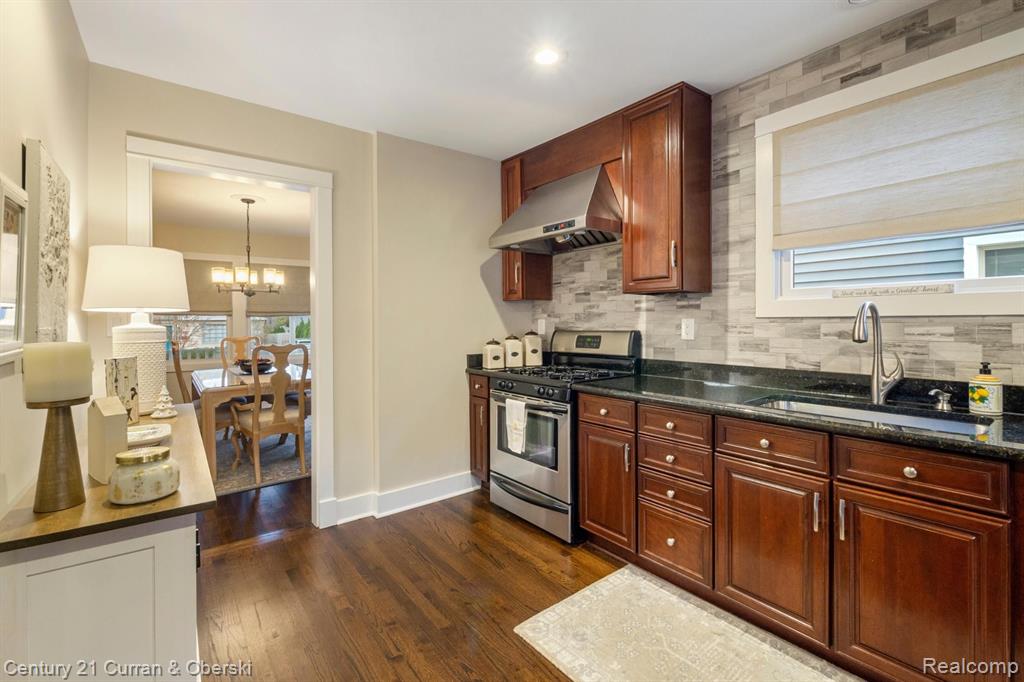 634 S HARVEY Street, Plymouth, MI 48170 — Photo 13