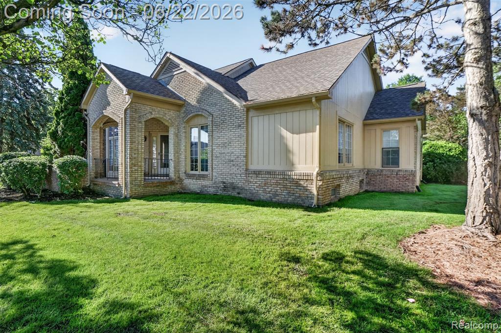 6190 Celeste Road, West Bloomfield, MI — Photo 2
