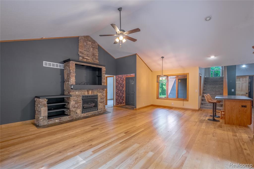 5413 N McKinley Road, Flushing, MI 48433 — Photo 8