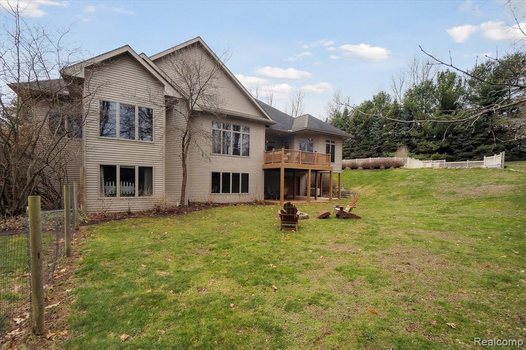 5167 HUNTERS Ridge, Holly, MI 48442 — Photo 56