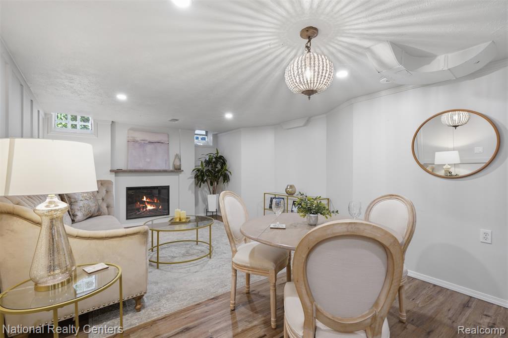 169 McKinley Avenue, Grosse Pointe Farms, MI 48236 — Photo 32