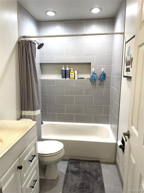 27860 Park Court, Madison Heights, MI 48071 — Photo 18