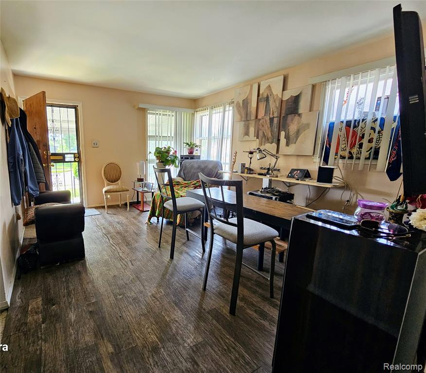 8520 Alpine Street, Detroit, MI 48204 — Photo 2