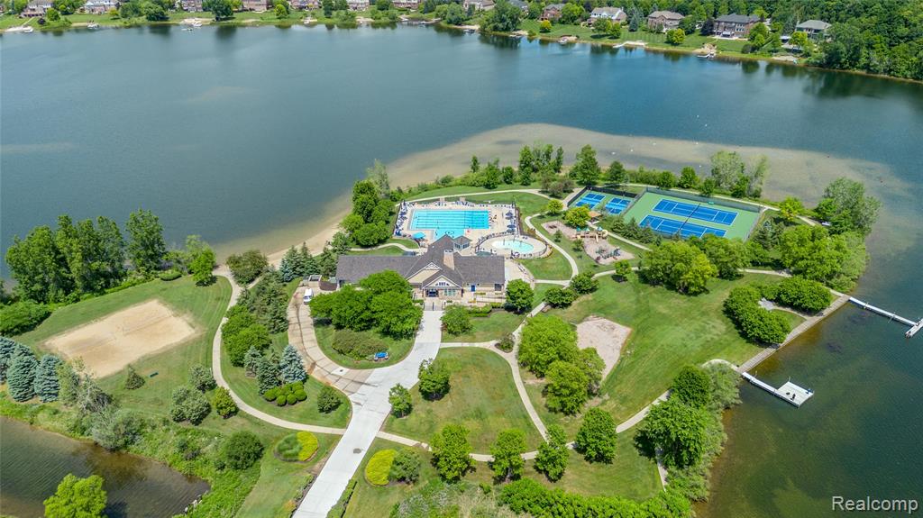 50719 Amesburg Drive, Novi, MI — Photo 62