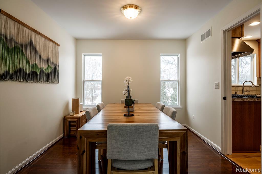5500 Huntsman Drive, White Lake, MI 48383 — Photo 8