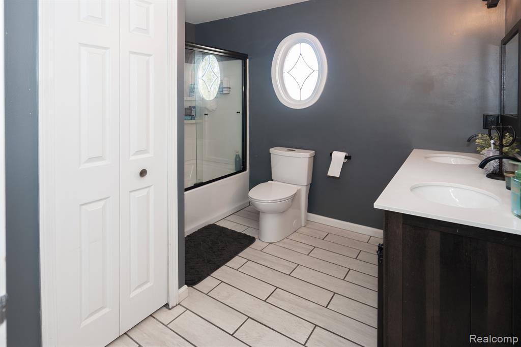 472 CENTRAL Street, Marysville, MI 48040 — Photo 27