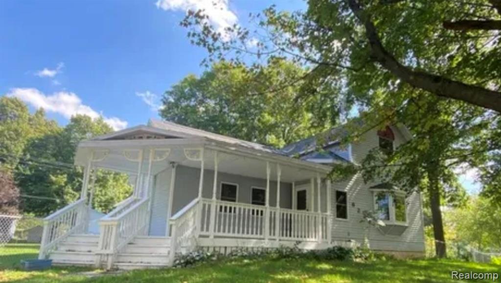 6223 1st Street, Mayville Vlg, MI 48744 — Photo 2