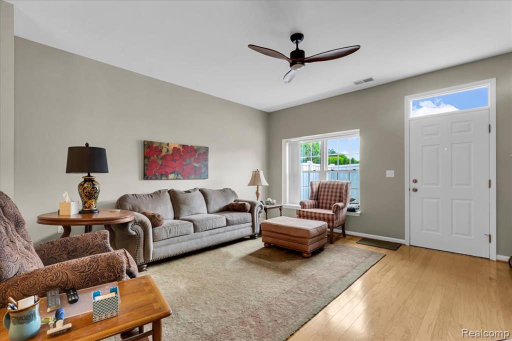 610 Belmonte Drive, Waterford, MI 48328 — Photo 5
