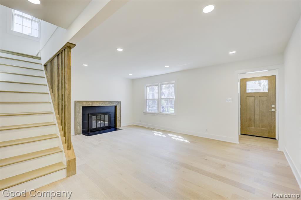 23 Fairwood Boulevard, Pleasant Ridge, MI — Photo 2