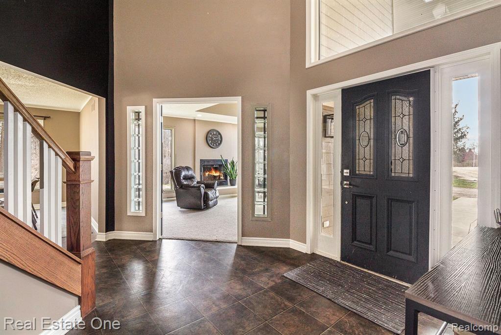 8155 Sheraton Park Drive, Fenton, MI 48430 — Photo 13