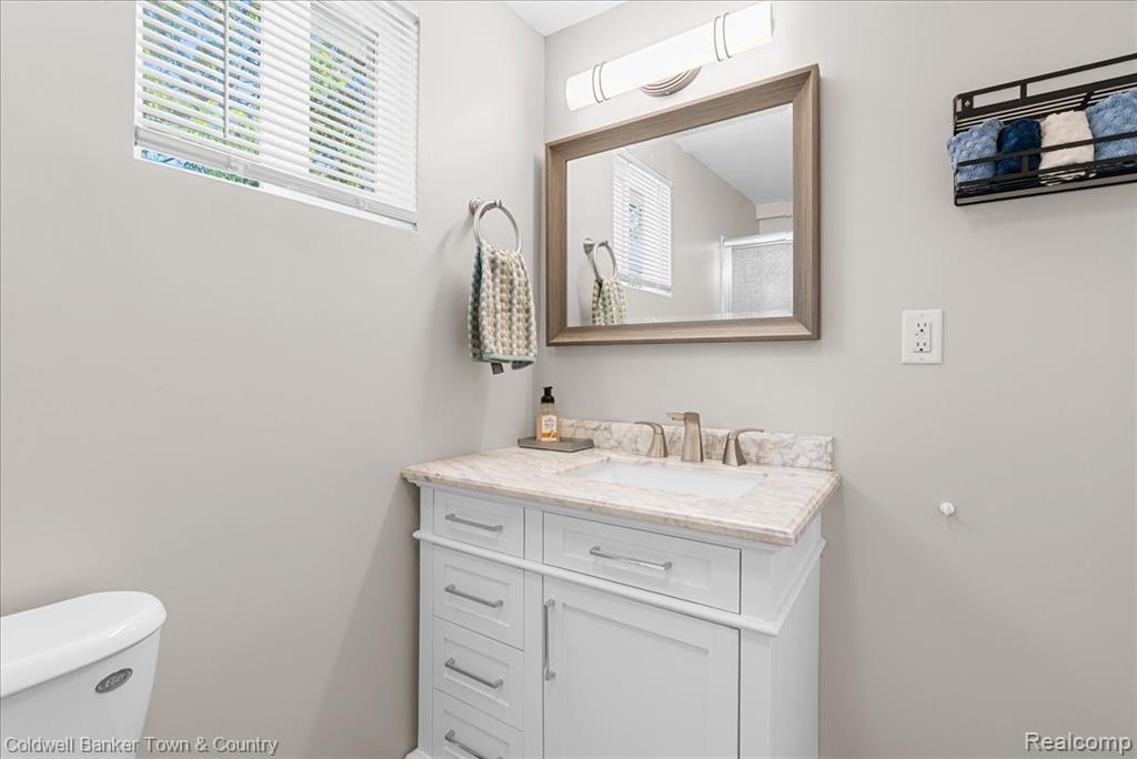 833 Hein Avenue, Lansing, MI 48911 — Photo 19