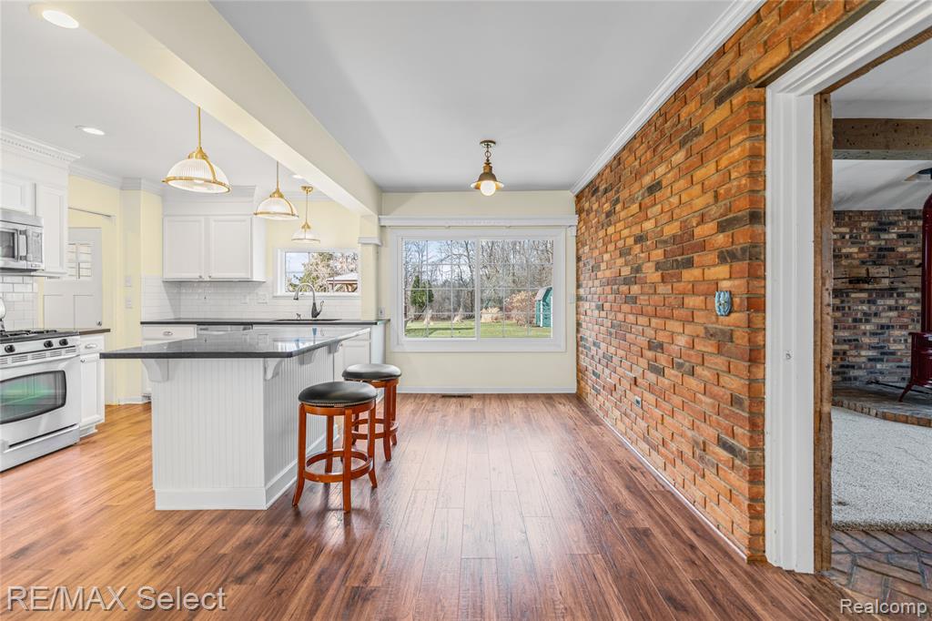 6324 Calkins Road, Flint, MI 48532 — Photo 22
