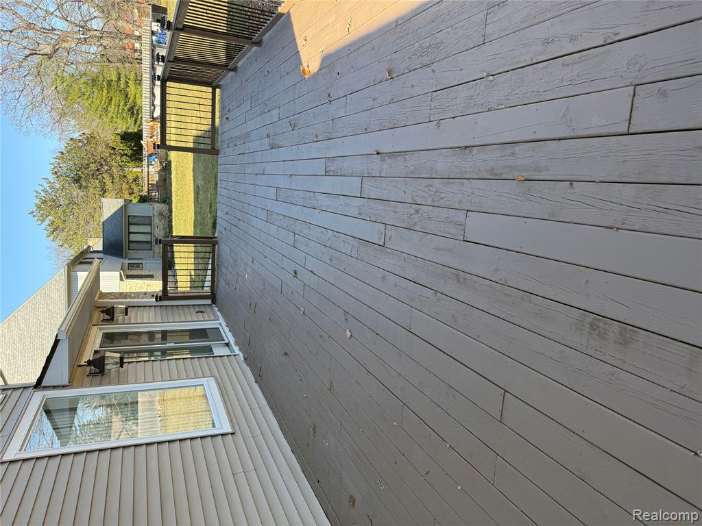1217 Kings Carriage Road, Grand Blanc, MI 48439 — Photo 5