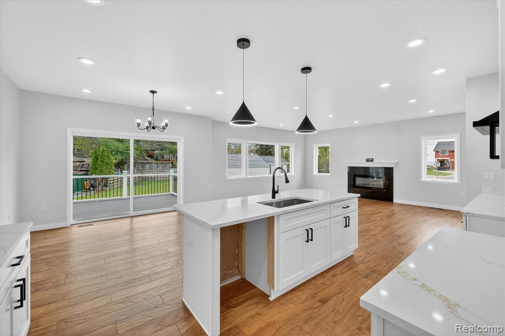 37235 Jefferson Avenue, Harrison Township, MI — Photo 12