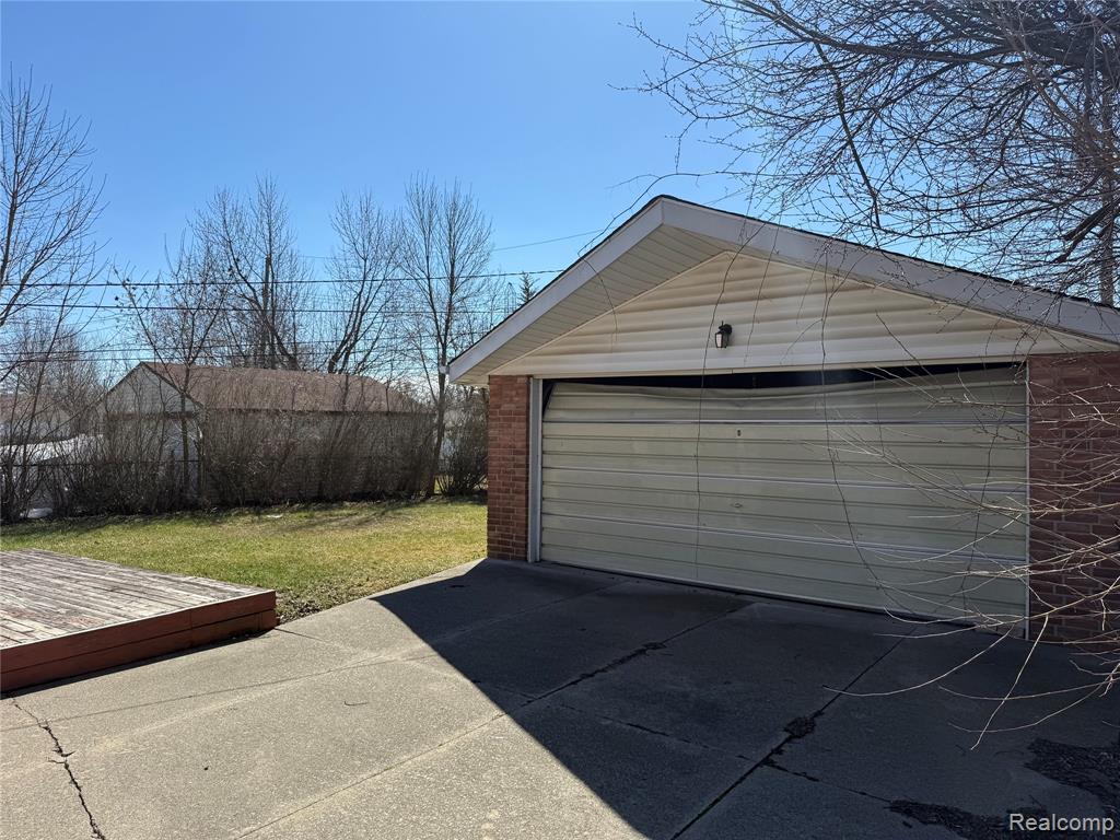4702 Arden Avenue, Warren, MI 48092 — Photo 4