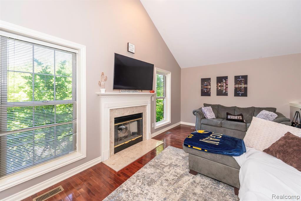 5738 Wellesley Lane, Ypsilanti, MI 48197 — Photo 19