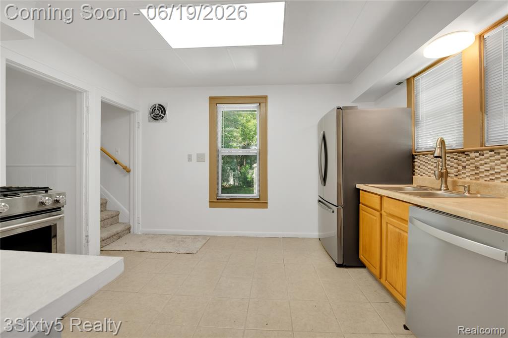 6562 Westpoint Street, Taylor, MI 48180 — Photo 15