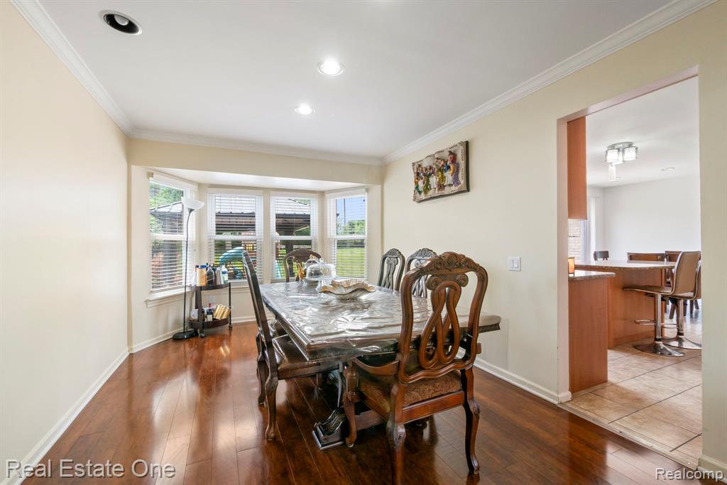 5510 Greenbriar Drive, West Bloomfield, MI — Photo 14
