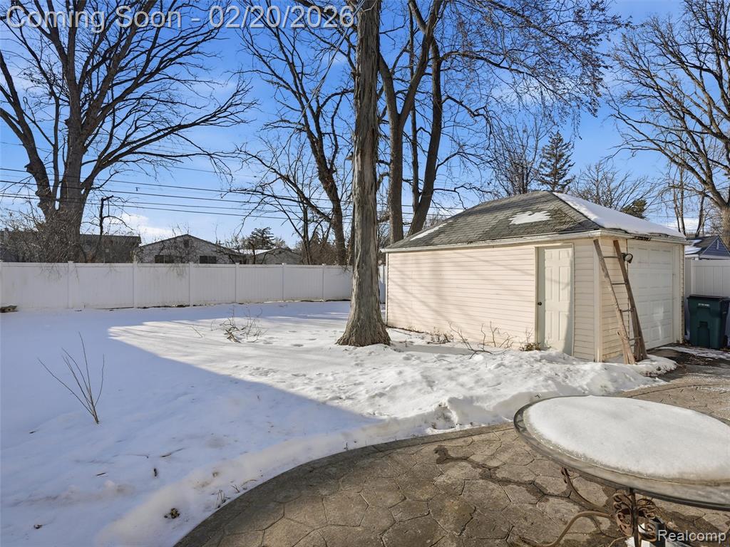 4033 Ellwood Avenue, Berkley, MI 48072 — Photo 17