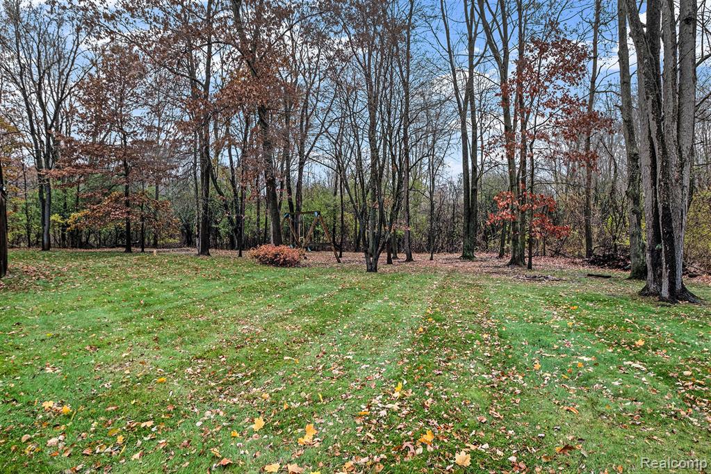 4659 Mesa Court, Clarkston, MI 48348 — Photo 33
