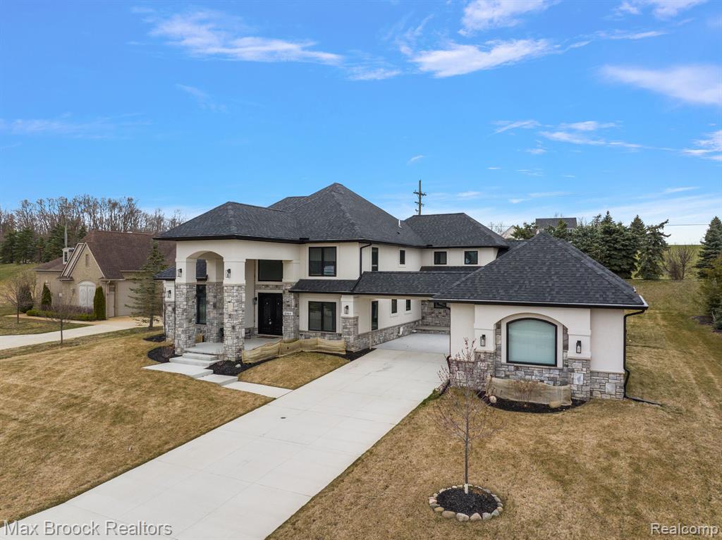 10464 Stoney Point Drive, South Lyon, MI 48178 — Photo 52