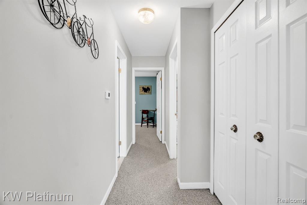 38215 Maple Forest Boulevard E, Harrison Township, MI — Photo 18