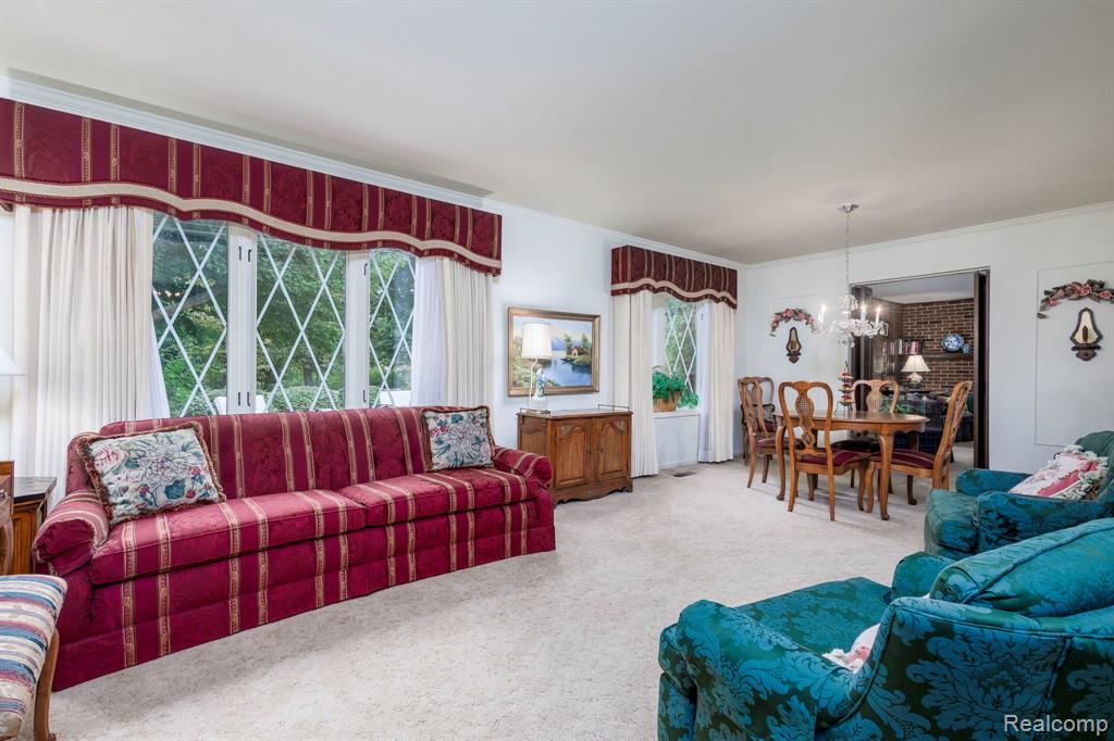 830 Croydon Road, Rochester Hills, MI 48309 — Photo 28