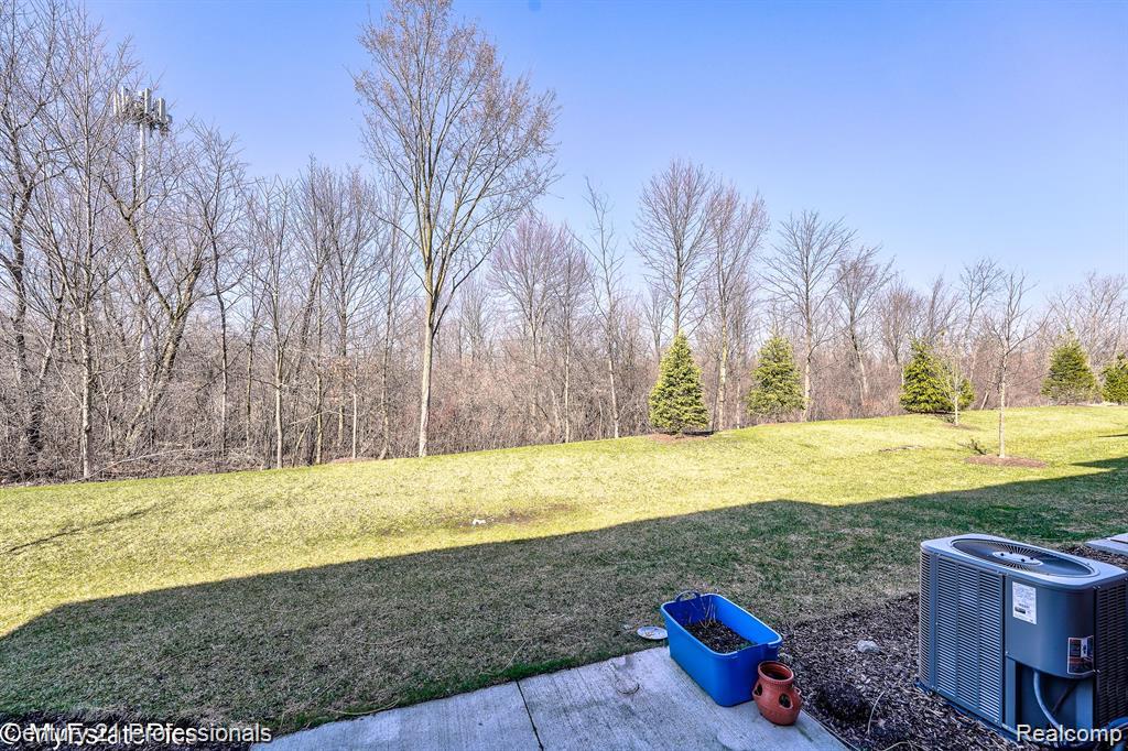 43646 Prospect Lane, Novi, MI — Photo 40