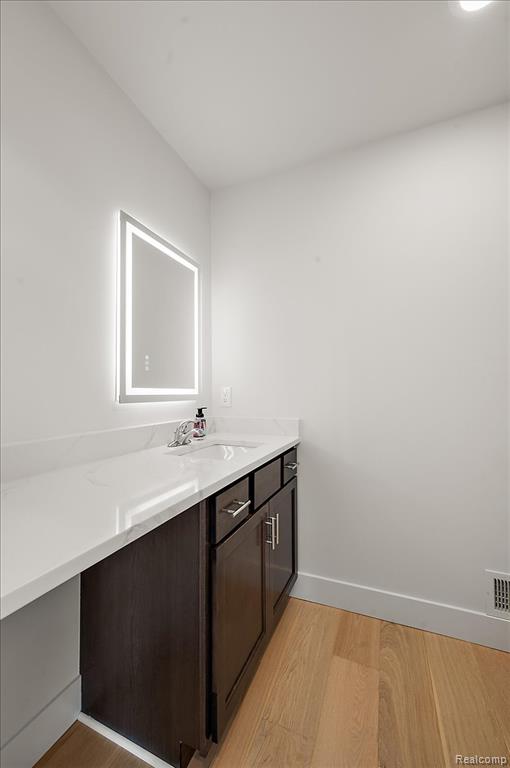 8828 Stonewall E., Clarkston, MI 48348 — Photo 11
