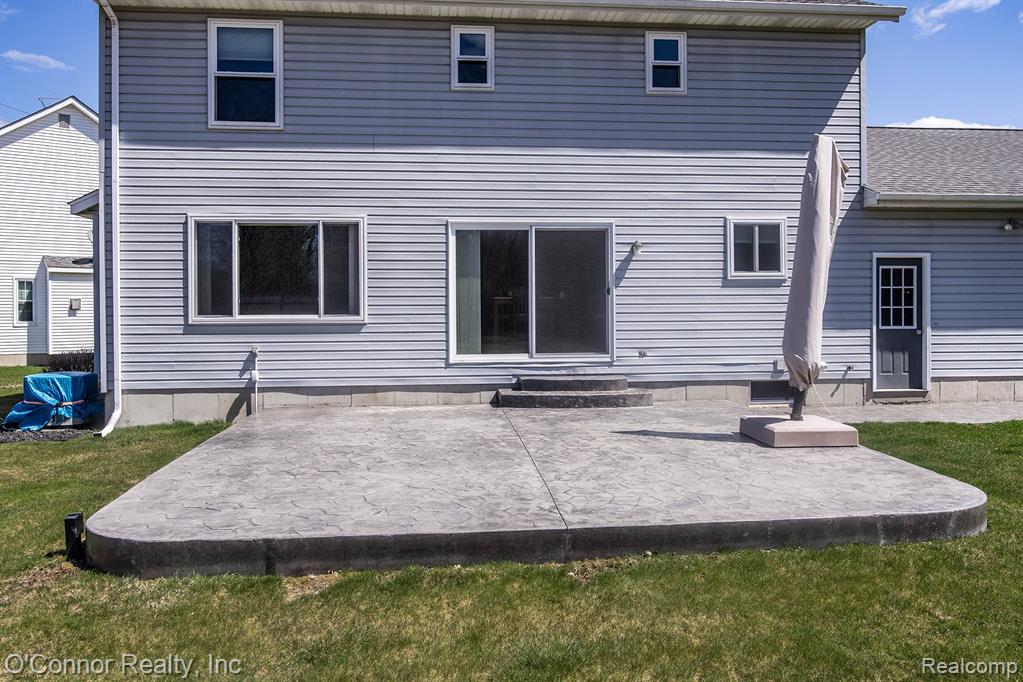 748 ALEXANDRIA Street, Marysville, MI 48040 — Photo 30