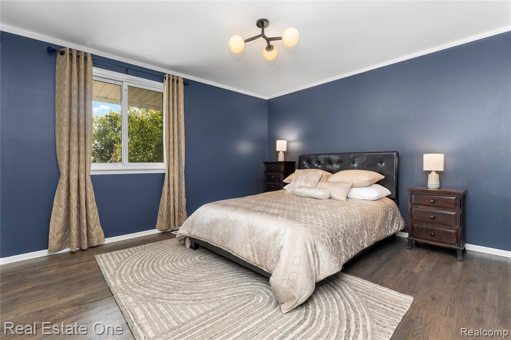 5011 Thorncroft Avenue, Royal Oak, MI 48073 — Photo 32