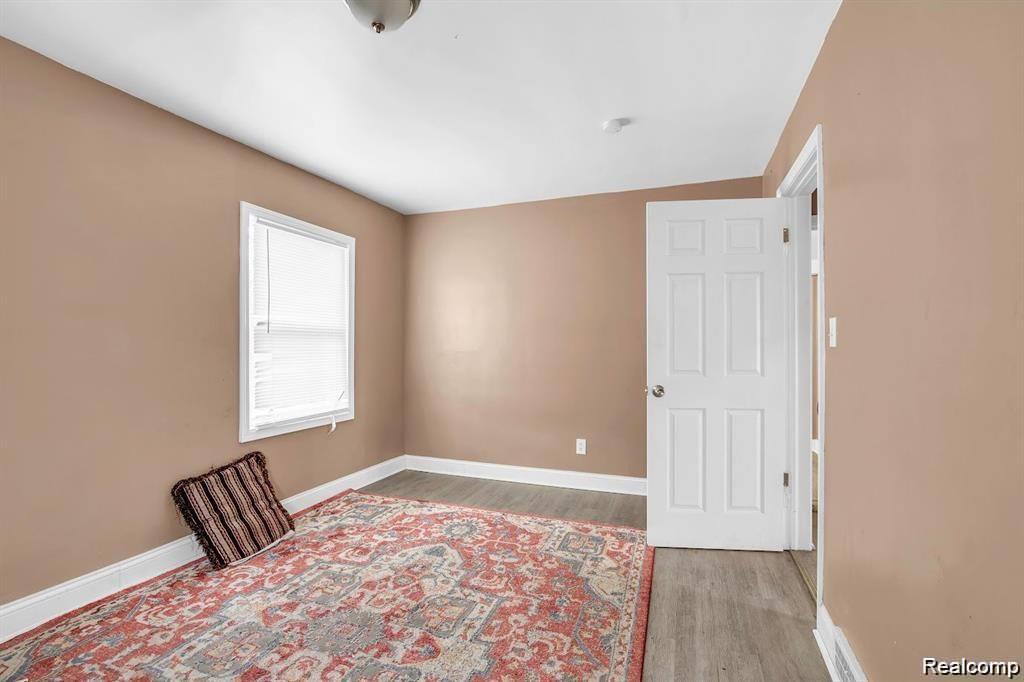 8362 CLOVERLAWN Street, Detroit, MI 48204 — Photo 20