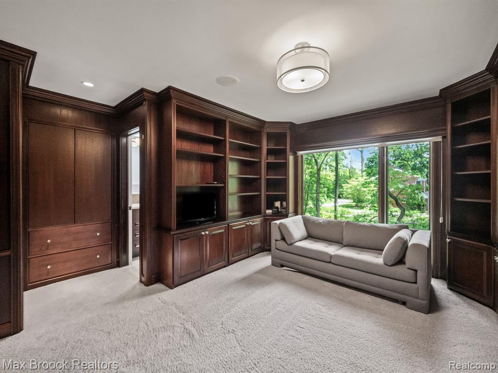 5130 Deep Wood Road, Bloomfield Hills, MI 48302 — Photo 46