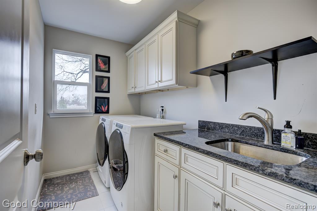 68 FAIRWOOD Street, Ferndale, MI 48220 — Photo 44