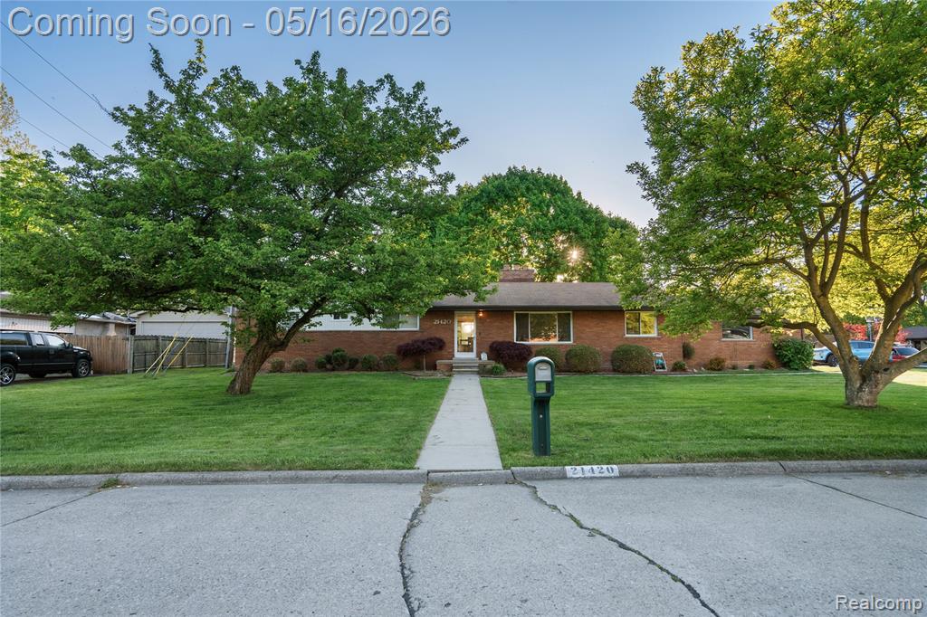 21420 Salisbury Avenue, Grosse Ile, MI 48138 — Photo 40