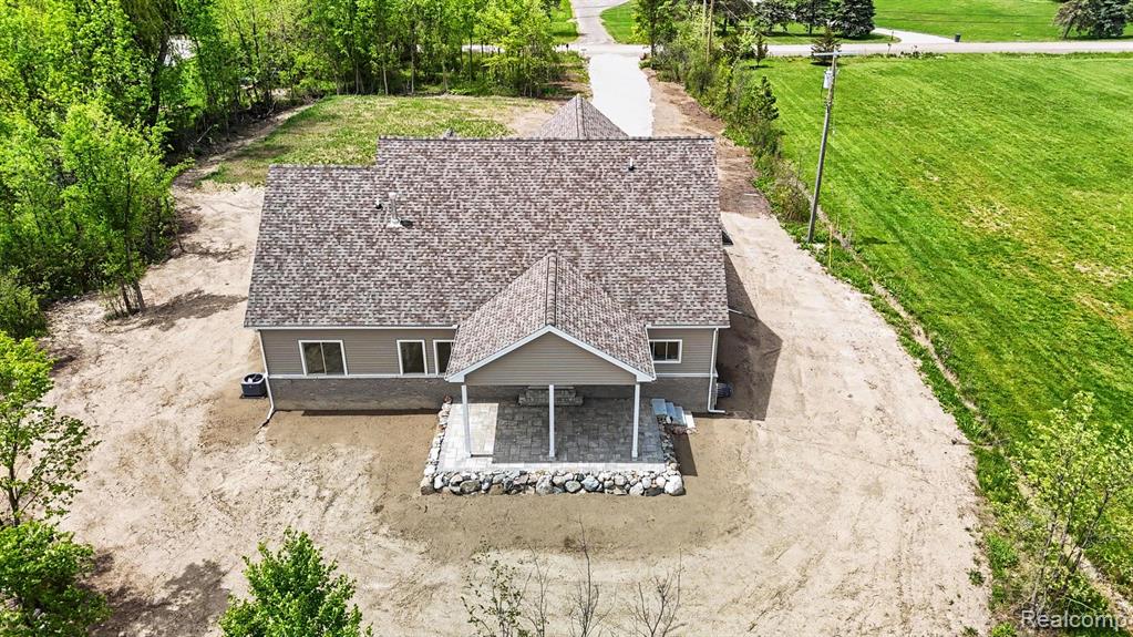57560 Omo Road, Ray, MI — Photo 37