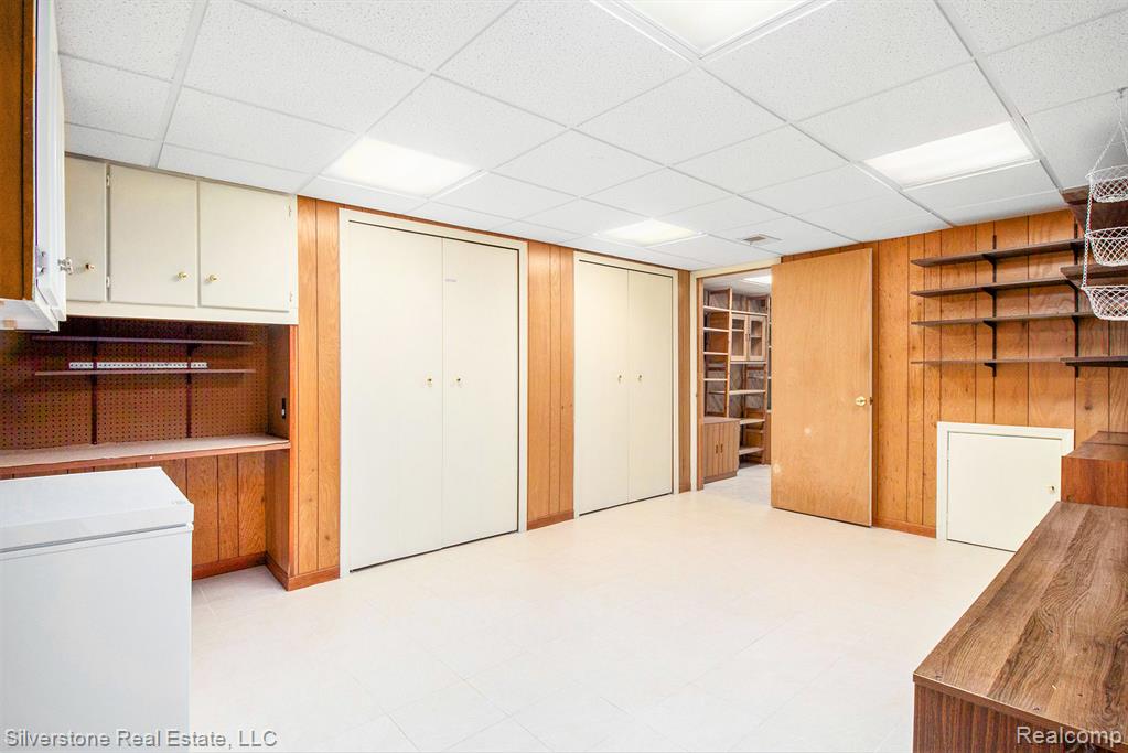 6609 Merrick Drive, Troy, MI 48098 — Photo 21