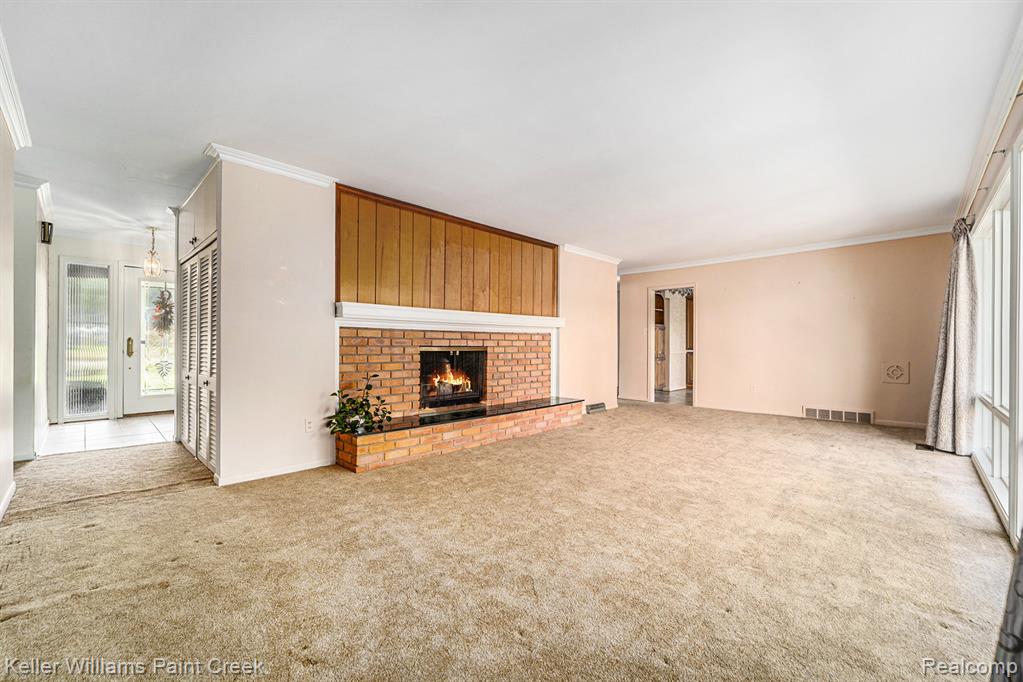 6720 Castle Drive, Bloomfield Hills, MI 48301 — Photo 4