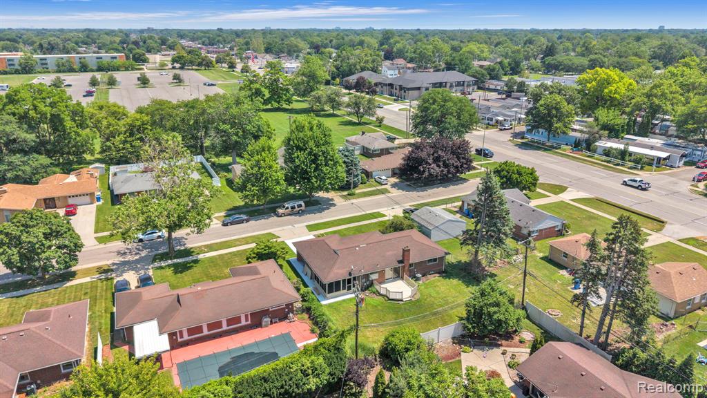 26327 Woodworth Circle, Dearborn Heights, MI 48127 — Photo 50