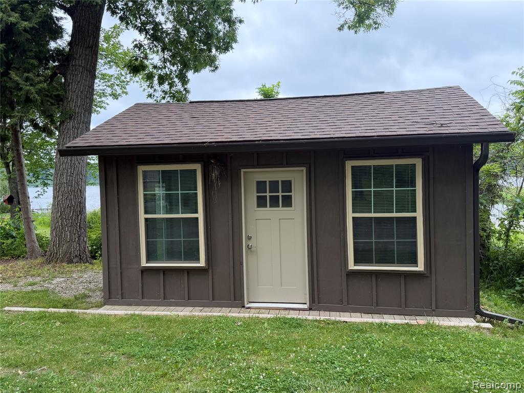 2130 Webster Park Drive, Howell, MI 48843 — Photo 5